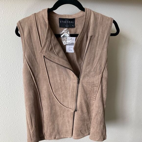 NEW WITH TAGS WOMENS BOHME  VEST SIZE MEDIUM - Picture 1 of 3